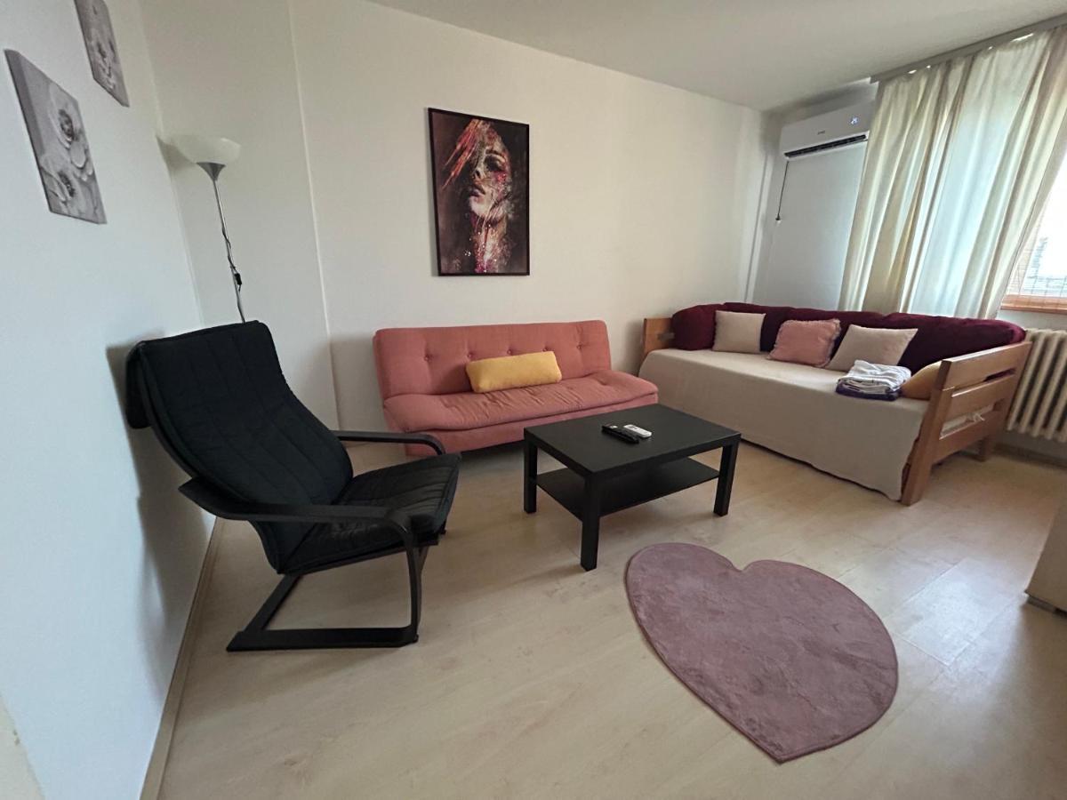 Apartamento Kelti Belgrado Exterior foto
