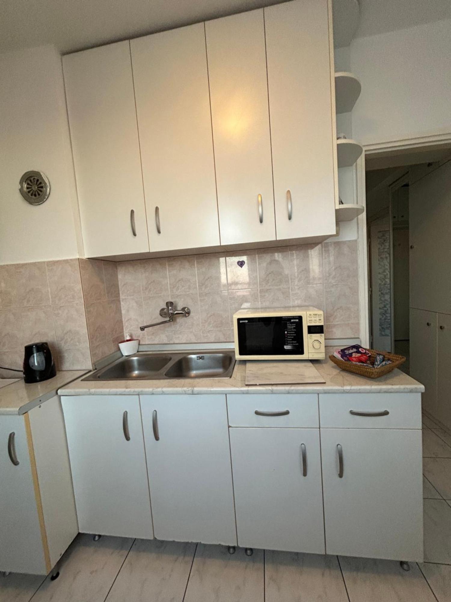 Apartamento Kelti Belgrado Exterior foto